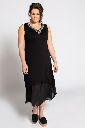 Kleid, geschmückter Ausschnit