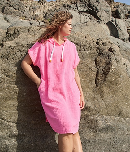 Bild mit Ankler und Laurason Logo