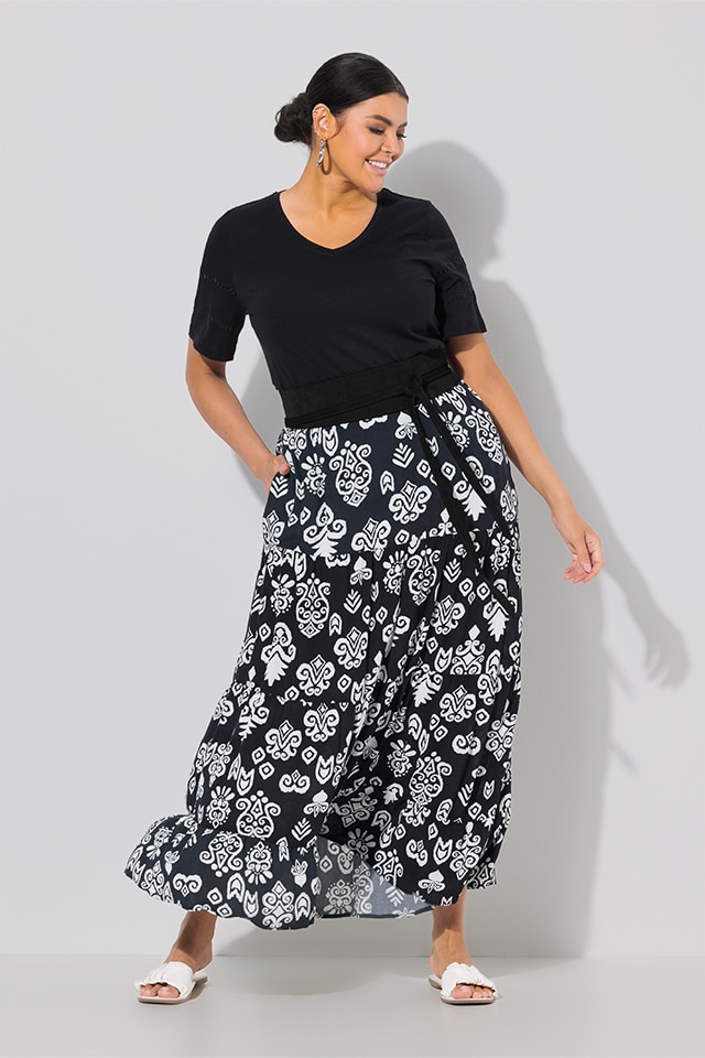 Easy to wear. Hard to miss.