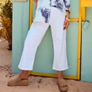 the model wear white pants