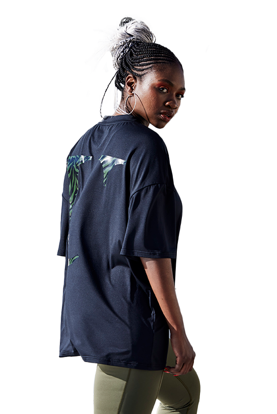 Model is posing in a black sports t-shirt