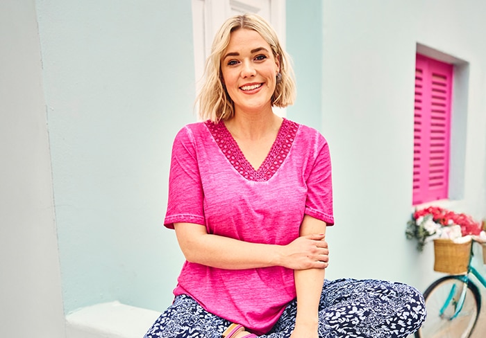 Dein Shirt-Style  Von Basic bis Statement – finde dein neues Lieblingsshirt. 
