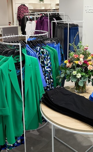 SHOPPING GUTSCHEINE Wir schenken dir bis zu 20€* für den nächsten Einkauf