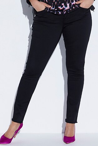 Fringe Hem Stretch Skinny Jeans Fringe Hem Stretch Skinny Jeans