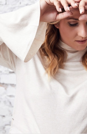 Pullover mit Schnürung Pullover mit Schnürung
