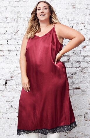 Slipdress mit Spitzenborte Slipdress mit Spitzenborte